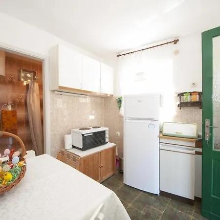 Gorana Apartment *