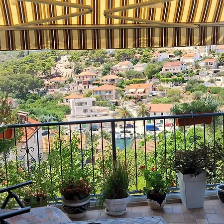 Gorana Apartment *