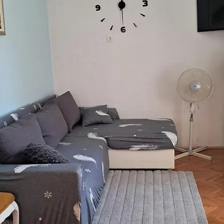 Gorana Apartment Splitska