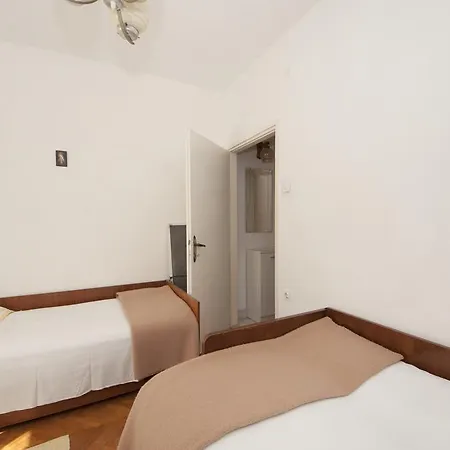 Gorana Apartment